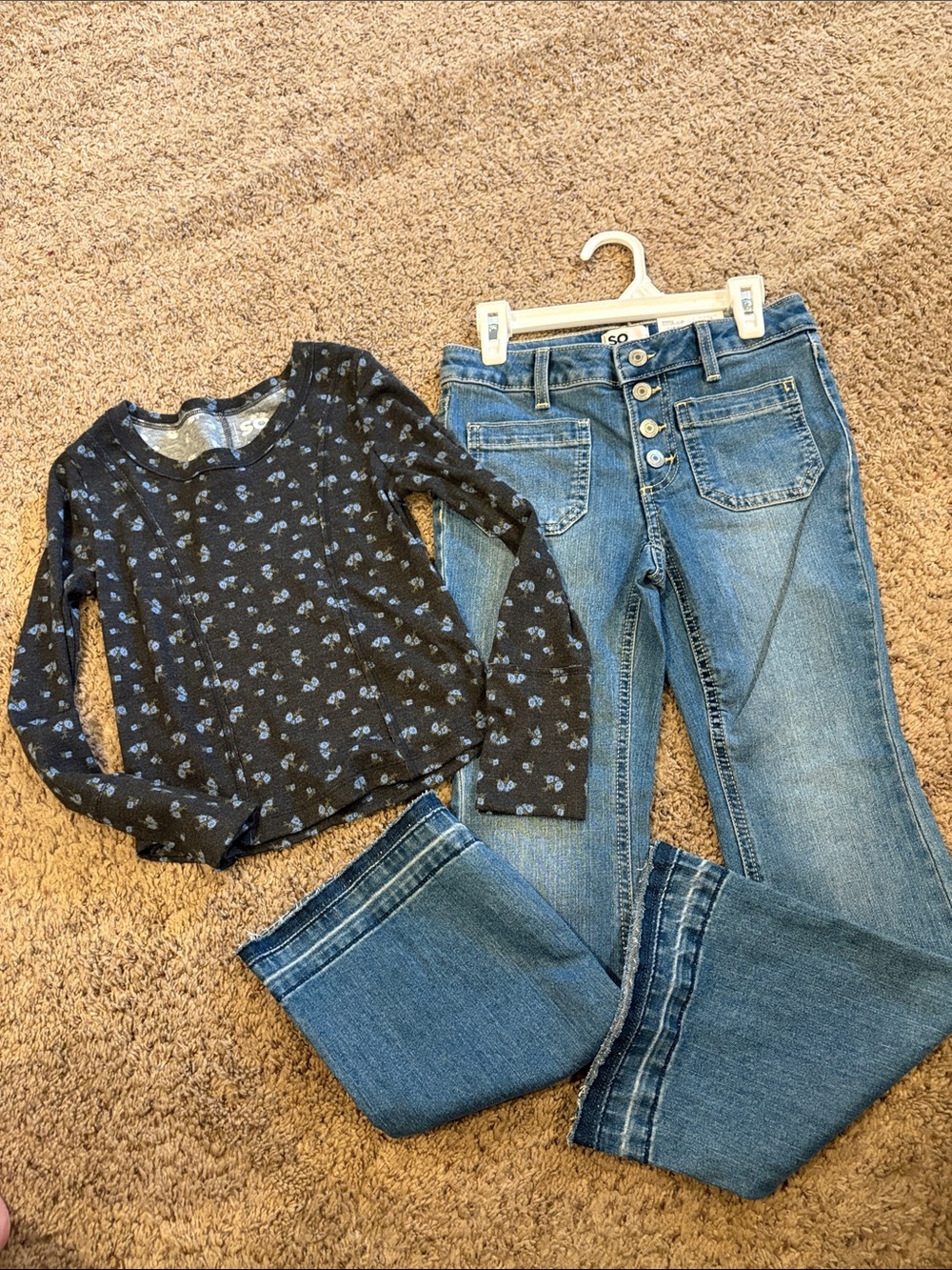 7/8 Kohl's Blue Denim Jeans new with adorable top top new without tag